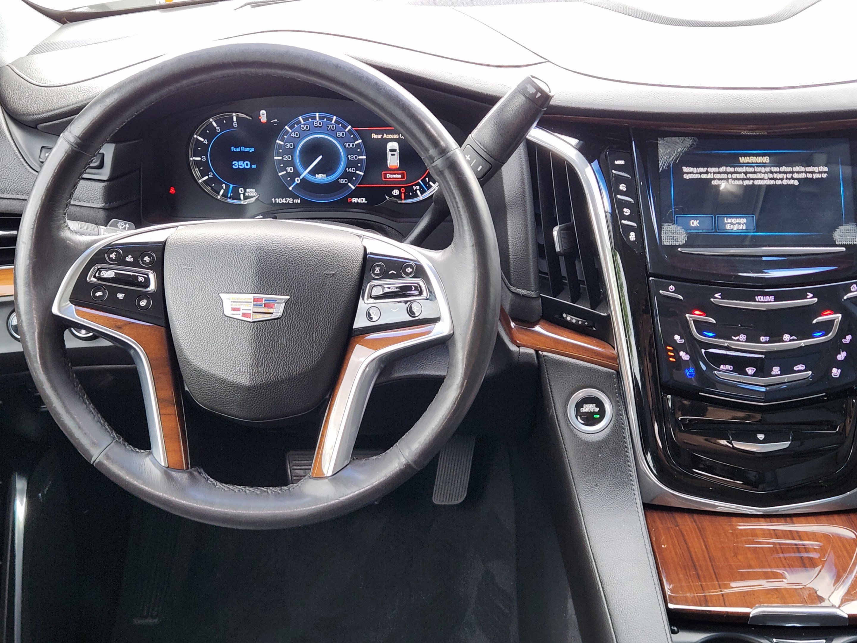 Used 2018 Cadillac Escalade ESV Premium Luxury AWD/4WD image 26