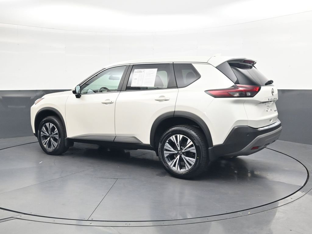 Certified 2022 Nissan Rogue SV AWD/4WD image 10