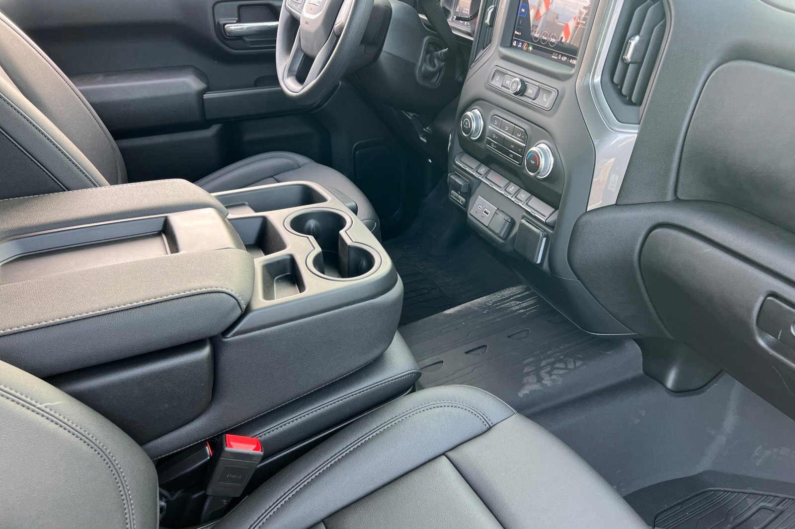 New 2024 GMC Sierra 3500 Pro w/ Convenience Package image 15