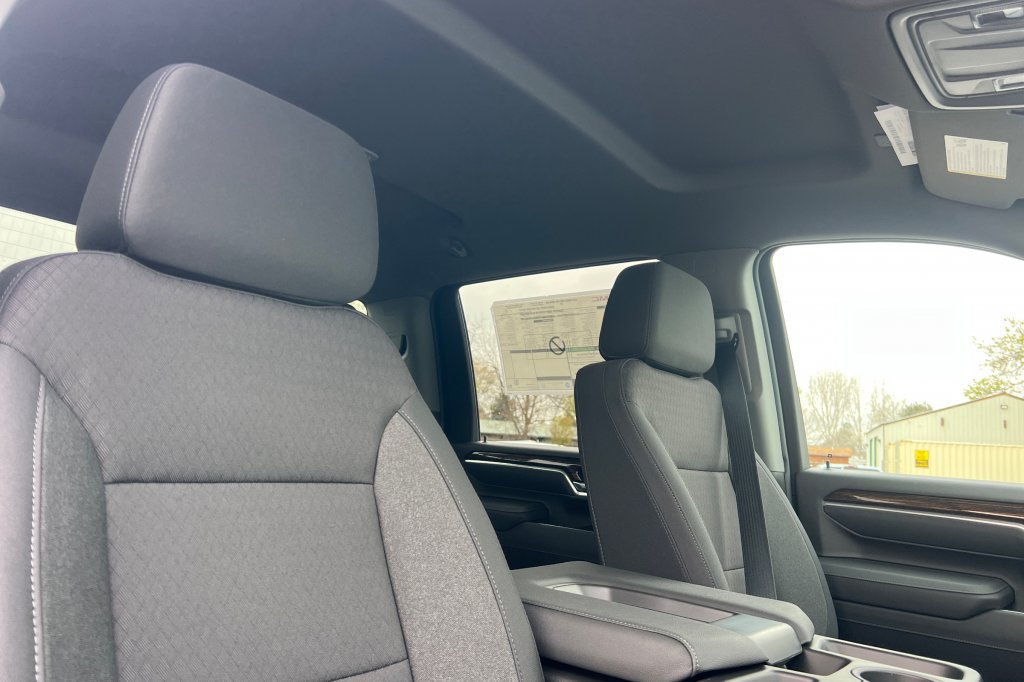 New 2026 GMC Sierra 2500 SLE AWD/4WD image 13