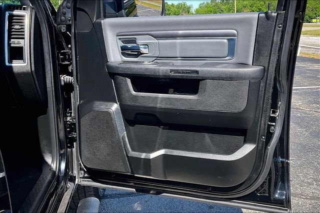 Used 2022 RAM 1500 Classic SLT w/ Electronics Convenience Group AWD/4WD image 29
