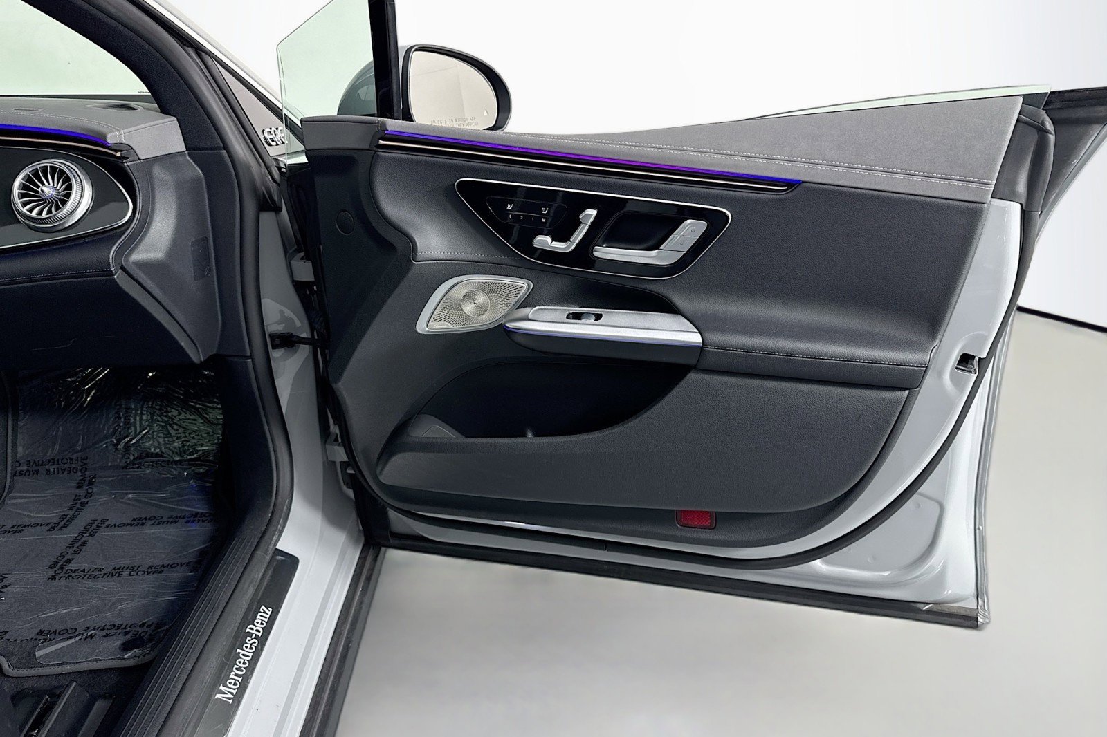 Certified 2023 Mercedes-Benz EQE 350+ 4MATIC Sedan image 23