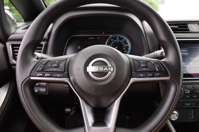 Certified 2025 Nissan Leaf S FWD image 10