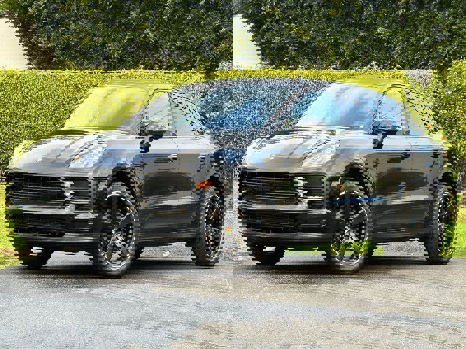 Used 2019 Porsche Macan image 1