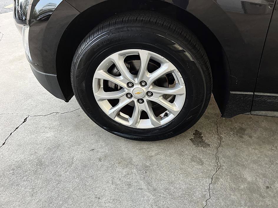 Used 2018 Chevrolet Equinox LS image 9