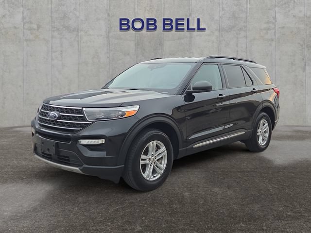 Certified 2022 Ford Explorer XLT w/ Equipment Group 202A AWD/4WD image 1