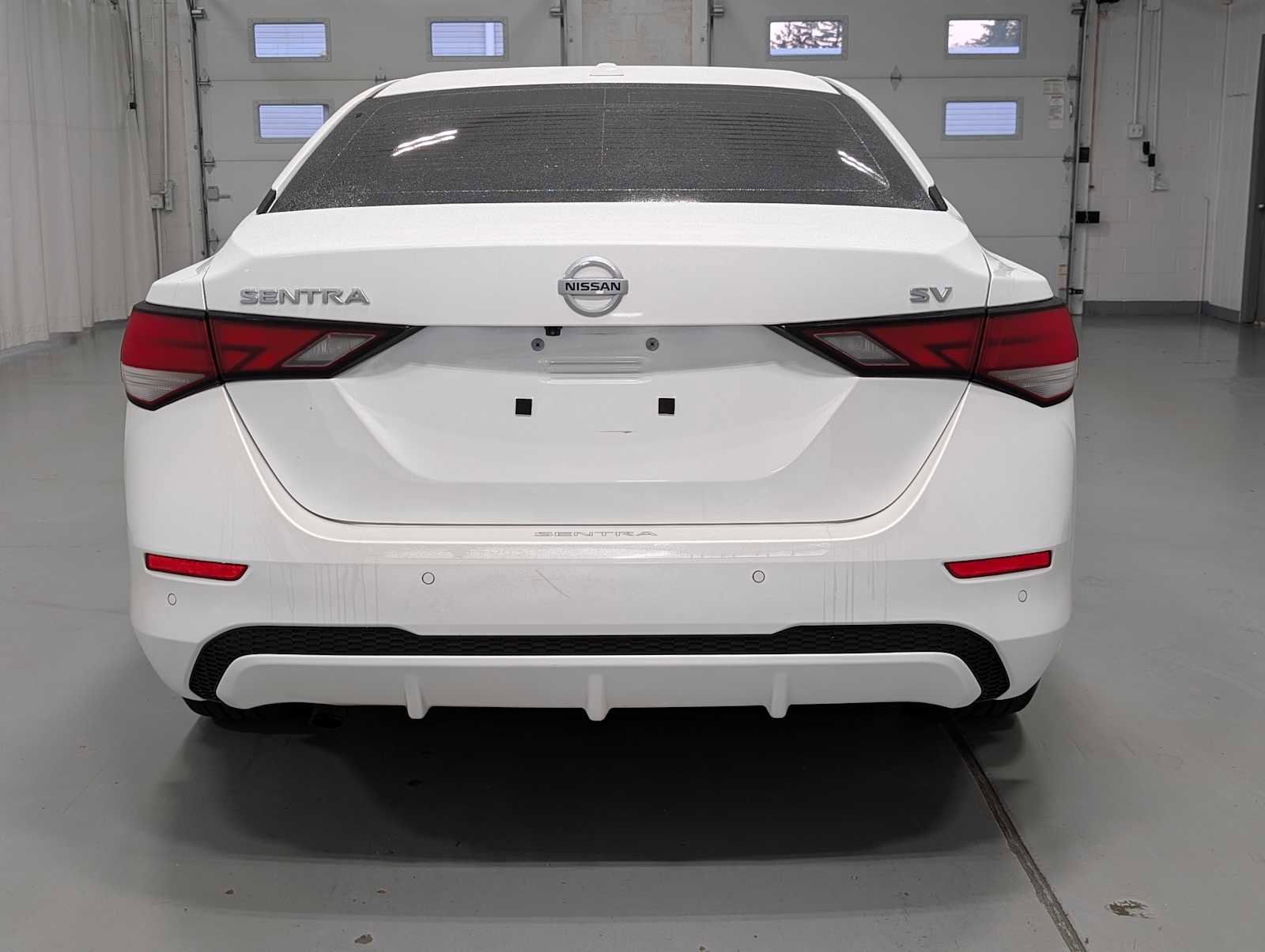 Used 2022 Nissan Sentra SV w/ SV Premium Package image 8