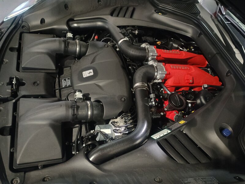 Used 2018 Ferrari California T RWD image 42