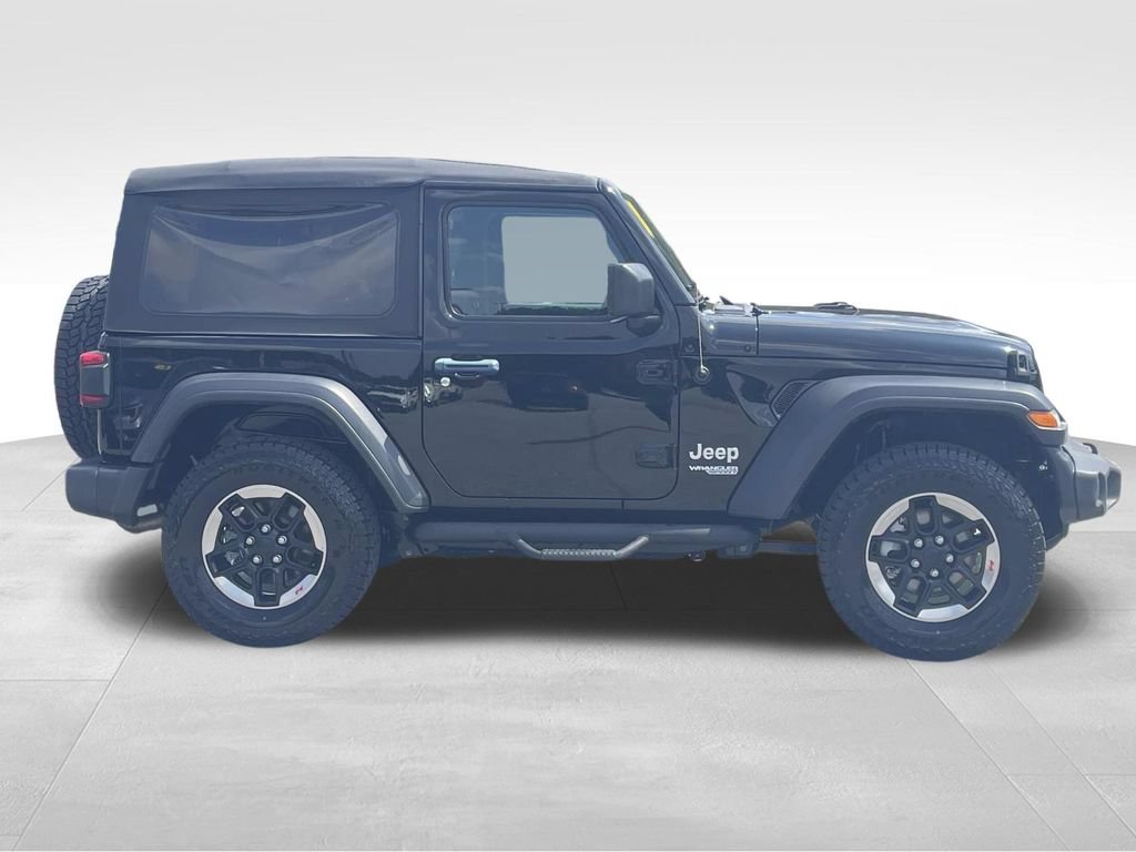 Used 2018 Jeep Wrangler Sport AWD/4WD image 2