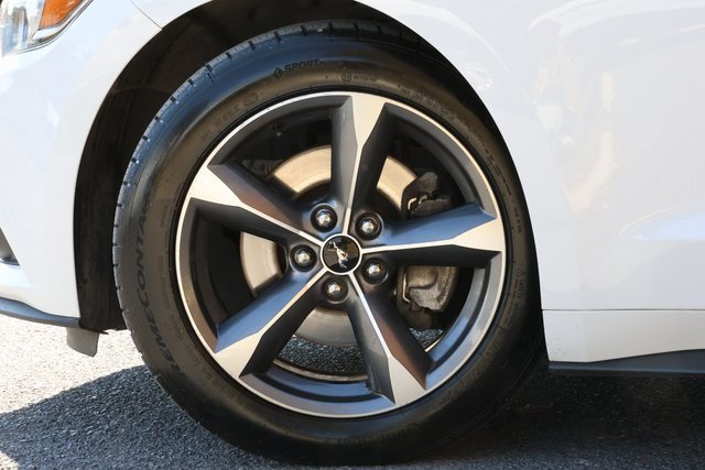 Used 2015 Ford Mustang Convertible w/ Equipment Group 051A image 7