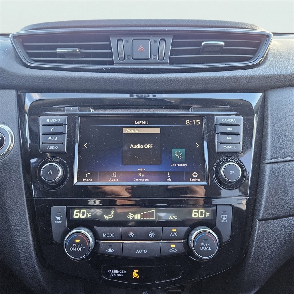 Used 2018 Nissan Rogue SV image 13