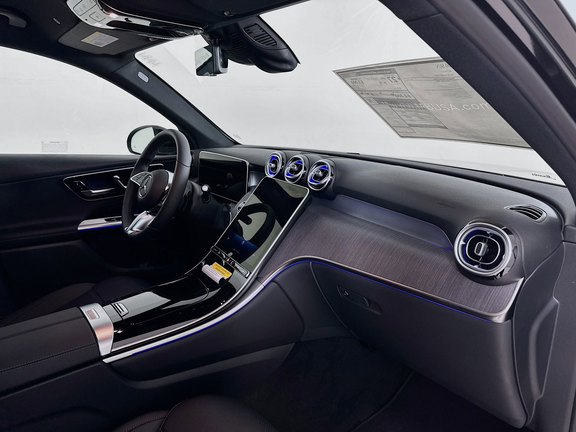 New 2026 Mercedes-Benz GLC 300 image 31