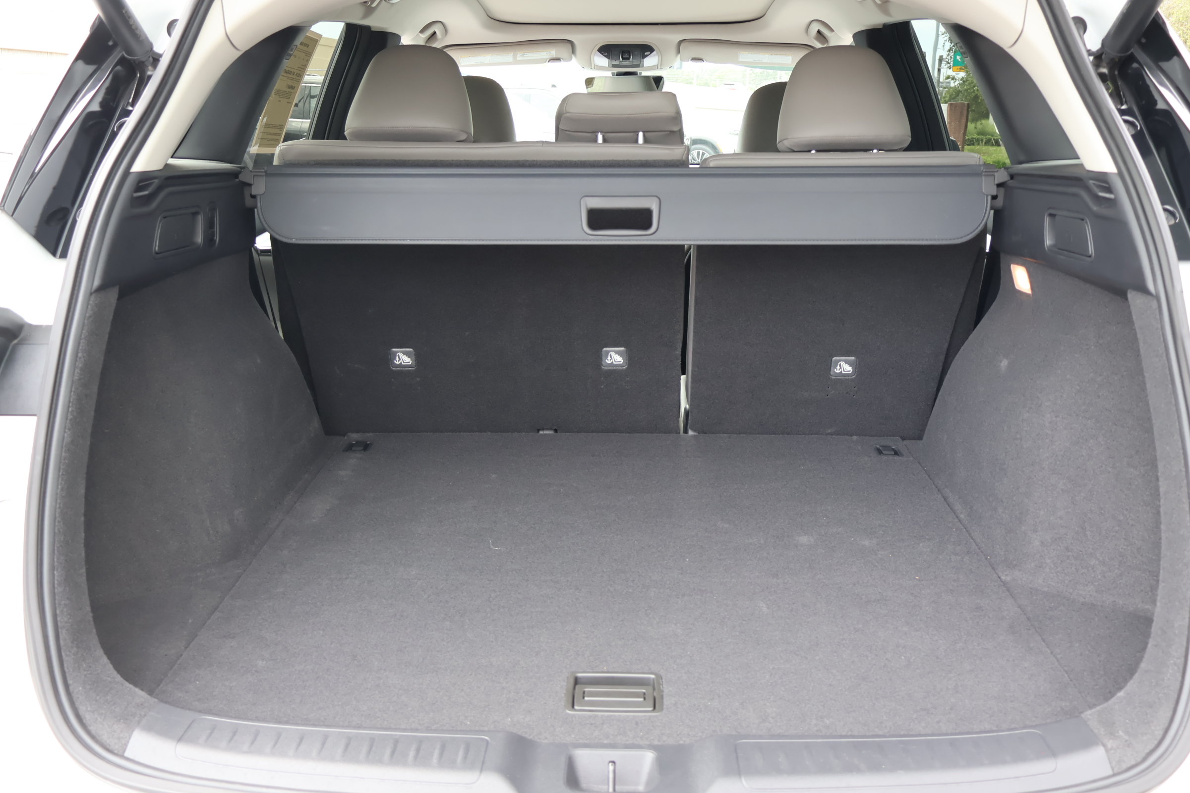Certified 2023 INFINITI QX50 Luxe FWD image 20