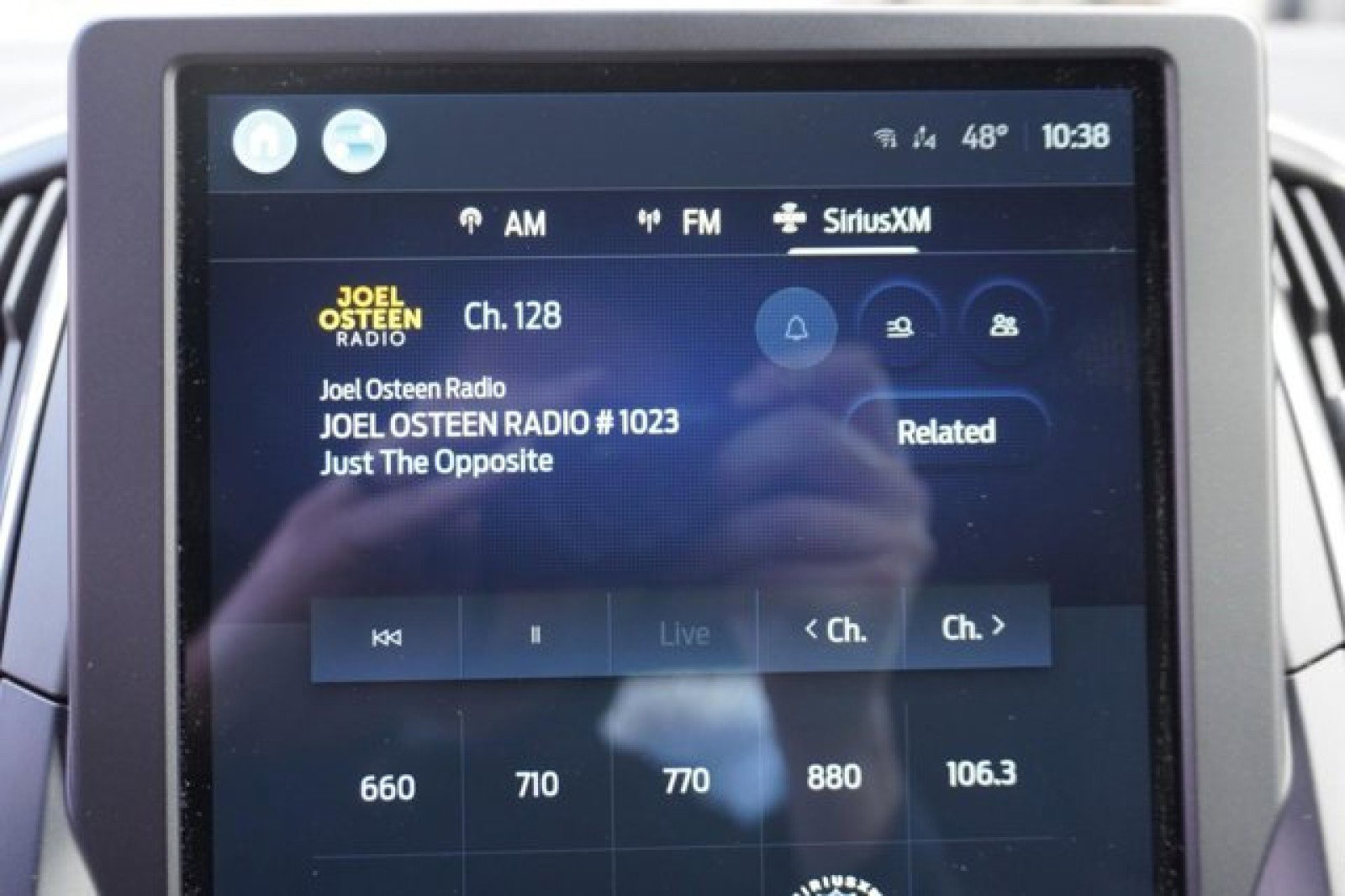 Used 2022 Ford Edge Titanium w/ Equipment Group 301A image 33