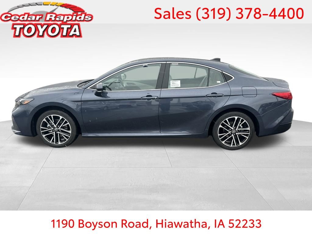 New 2026 Toyota Camry Hybrid image 2