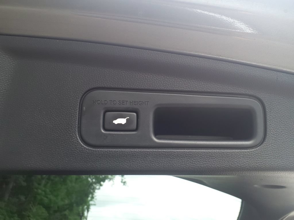 Used 2023 Acura MDX w/ Technology Package FWD image 15
