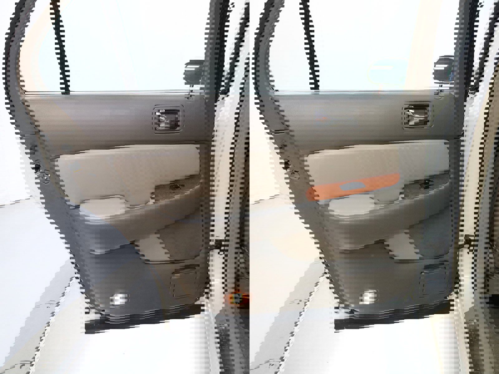 Used 2004 Acura RL w/Navigation System image 22