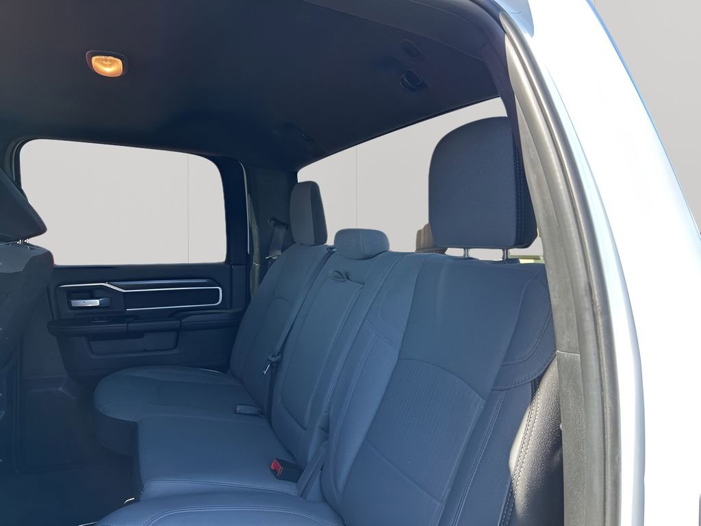 Used 2024 RAM 3500 Big Horn AWD/4WD image 19