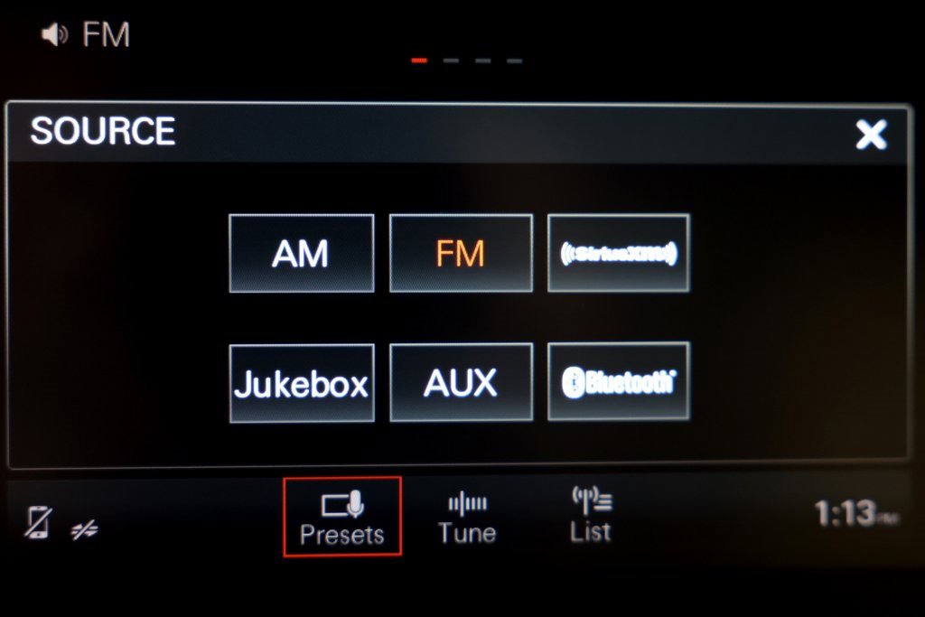 Used 2018 Porsche Macan image 30