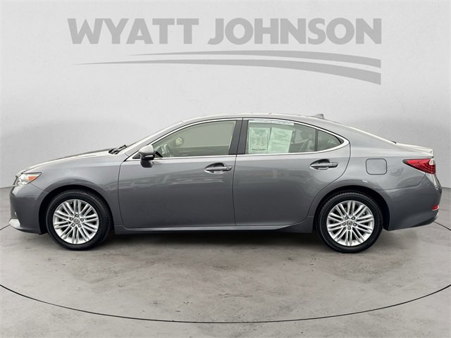 Used 2015 Lexus ES 350 image 2