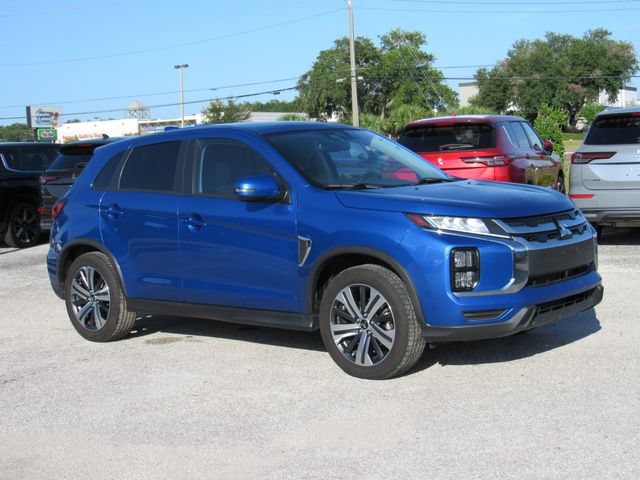 Used 2020 Mitsubishi Outlander Sport SE AWD/4WD image 1