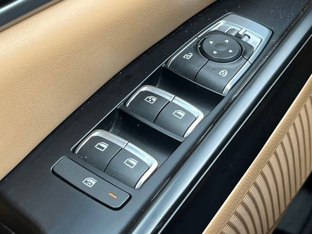 Certified 2023 Kia Carnival LX image 33