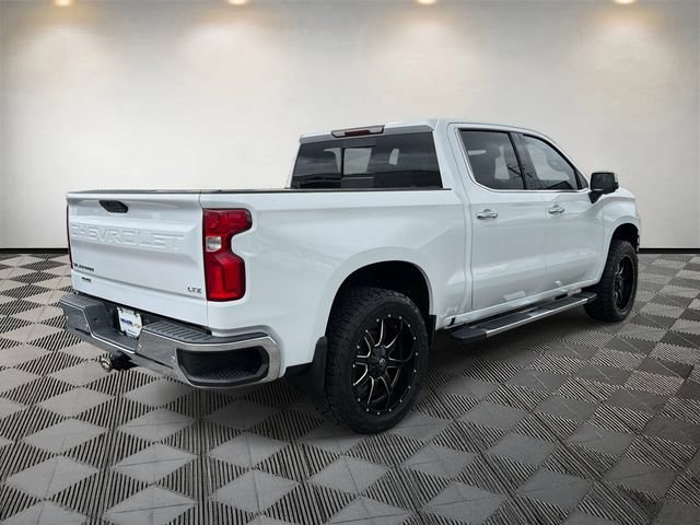 Used 2019 Chevrolet Silverado 1500 LTZ w/ LTZ Premium Package AWD/4WD image 15