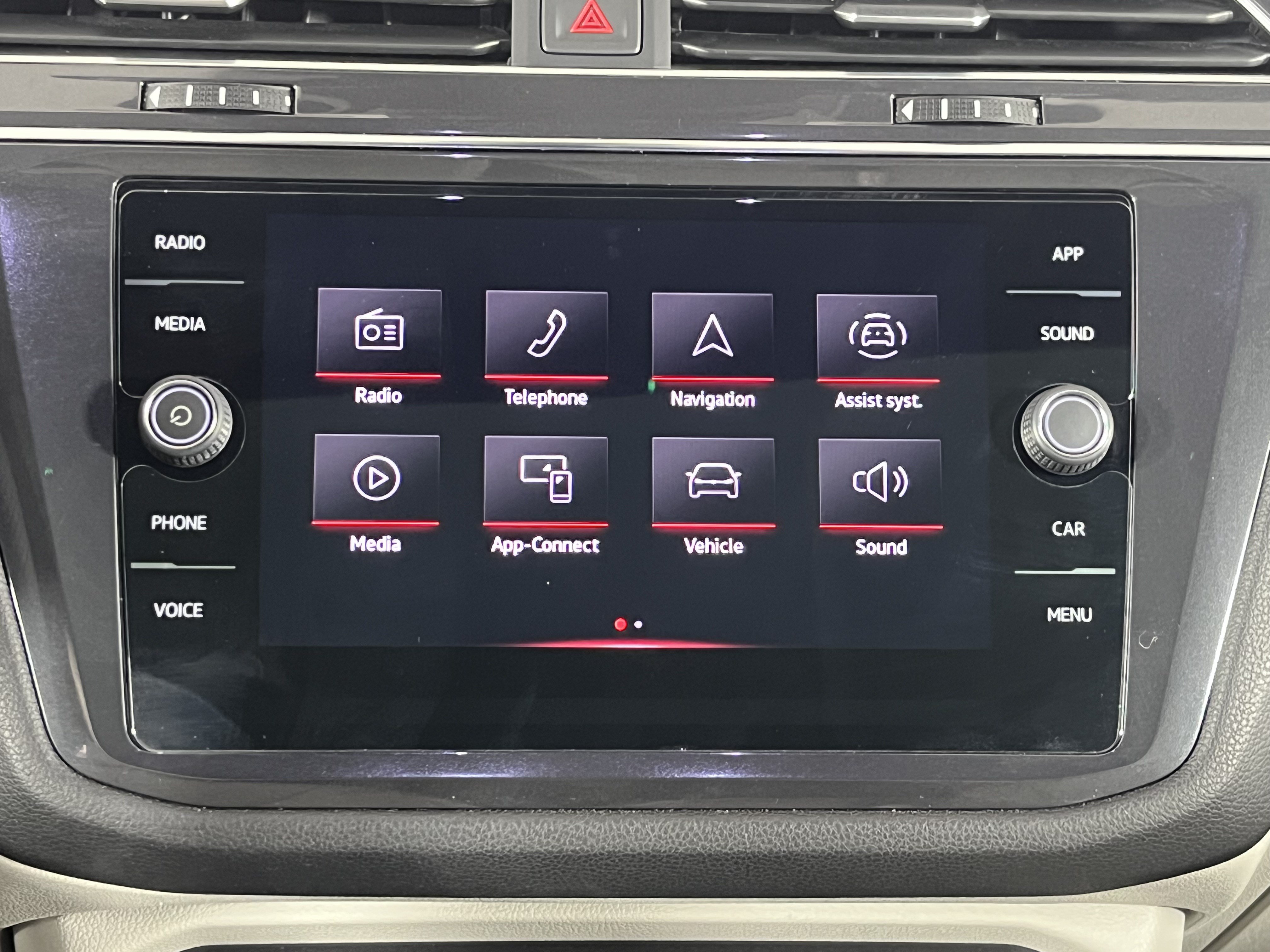 Used 2023 Volkswagen Tiguan SE R-Line AWD/4WD image 15