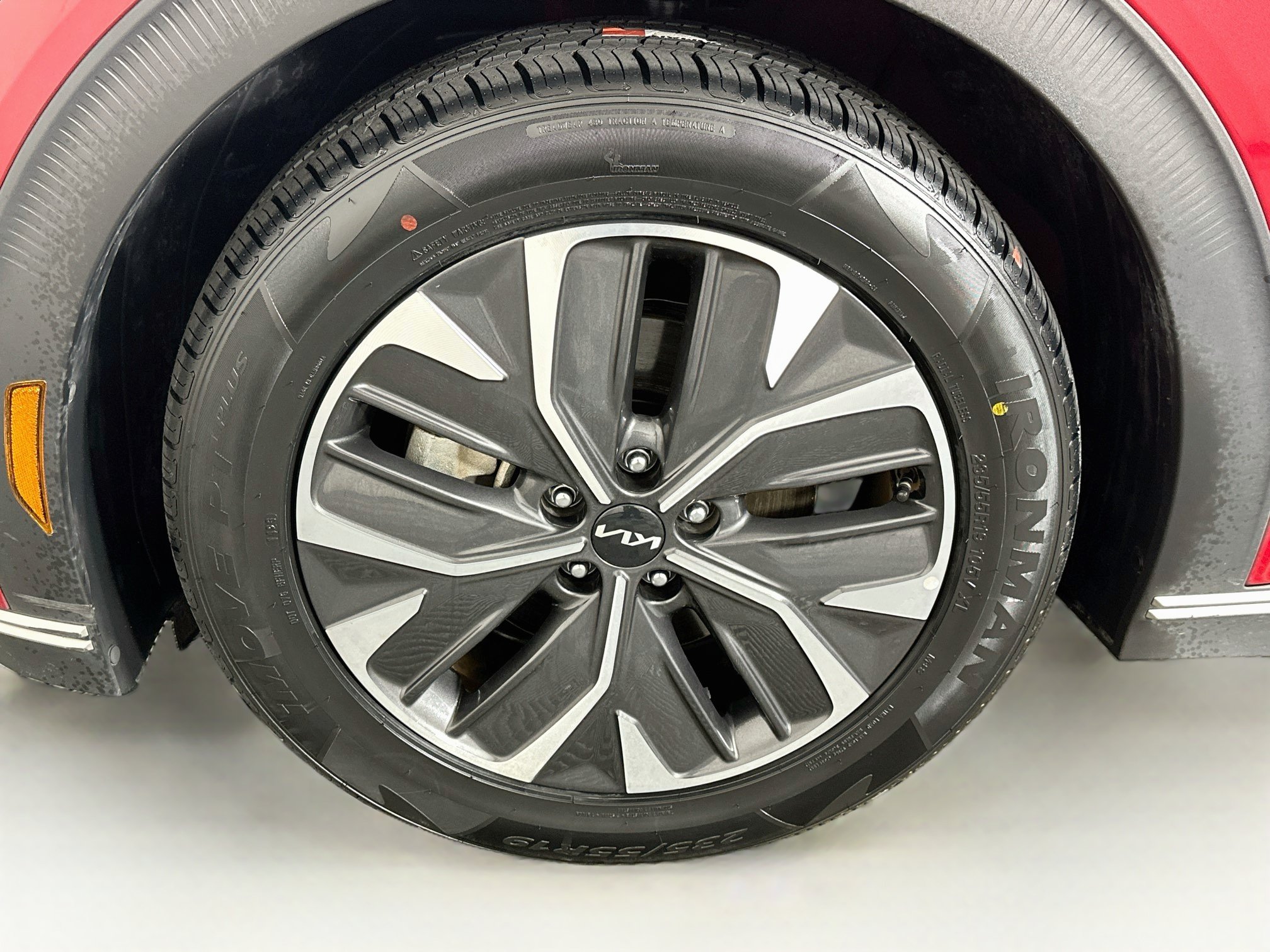Used 2024 Kia EV6 Light RWD image 11