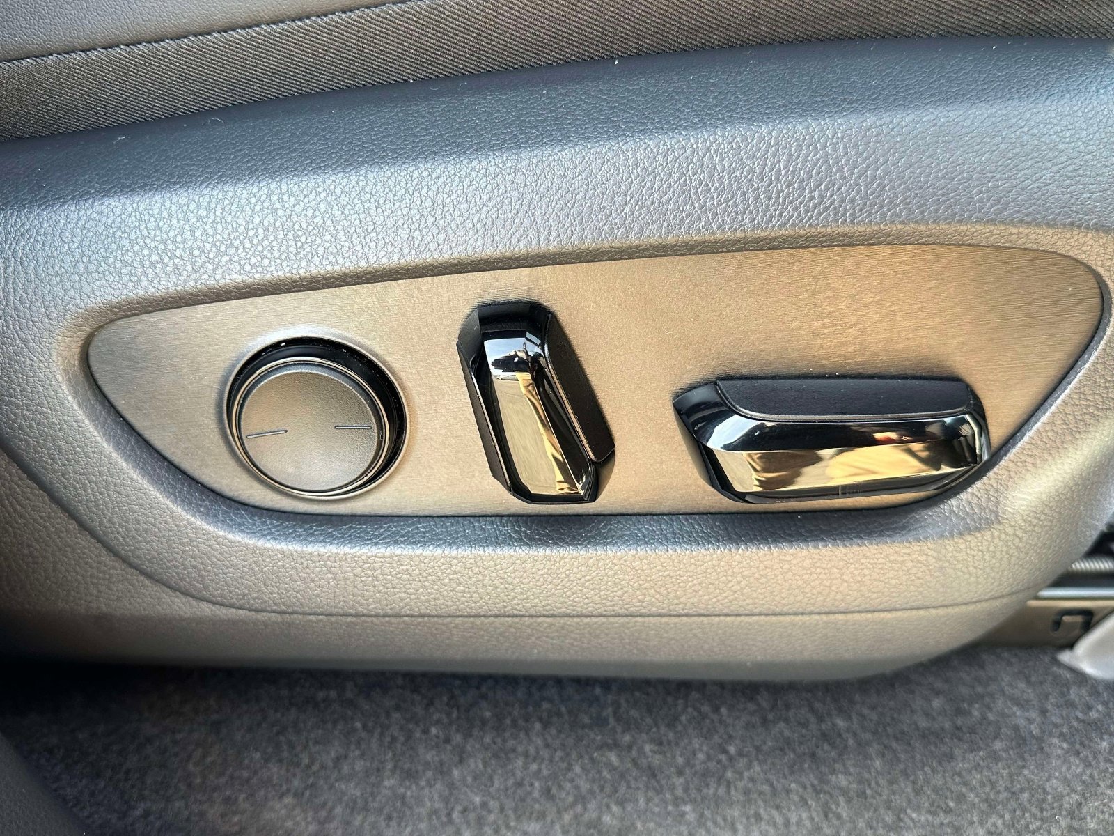 Used 2025 Lexus GX 550 image 26