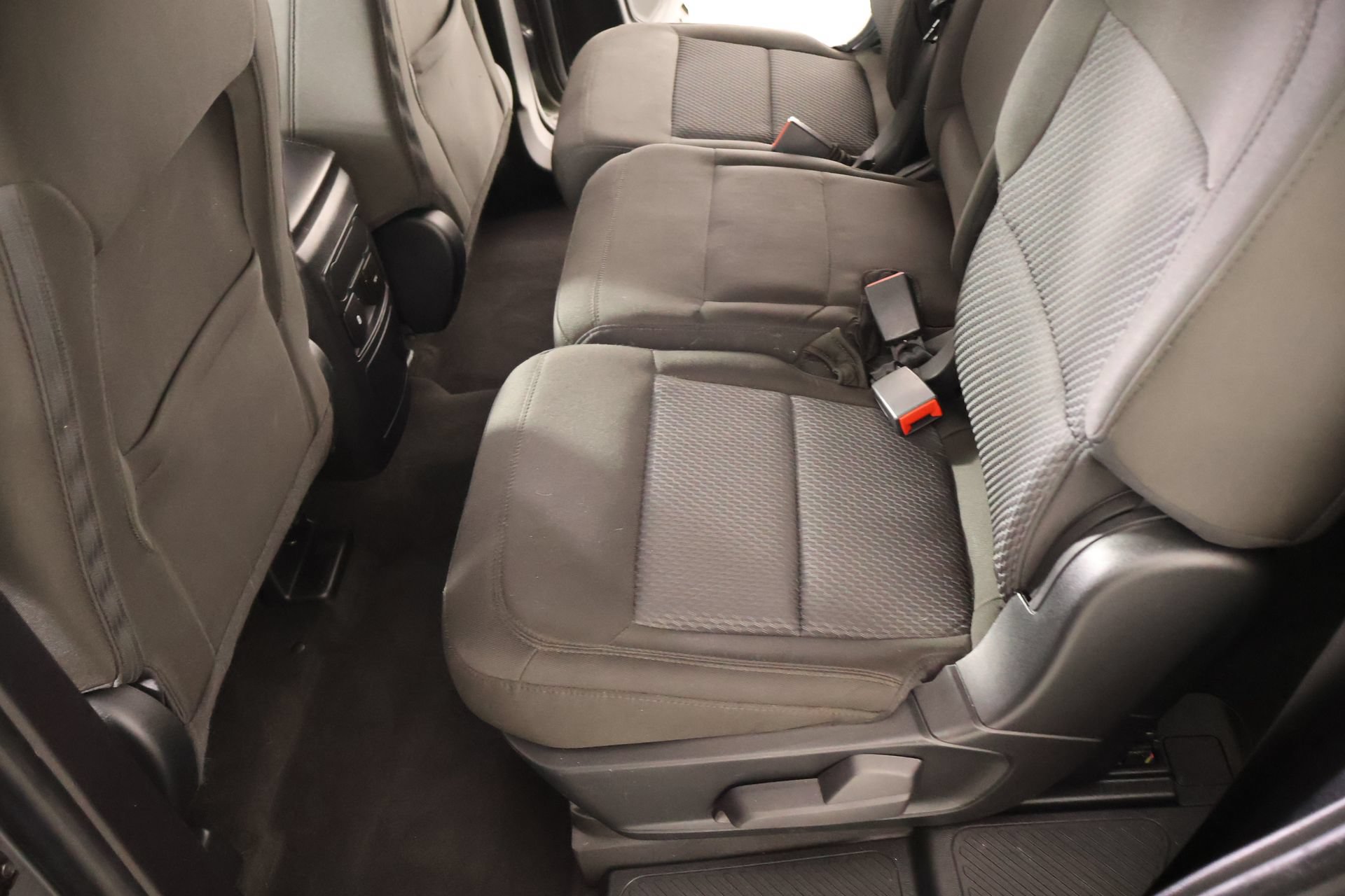 Used 2022 Ford Explorer XLT RWD image 12