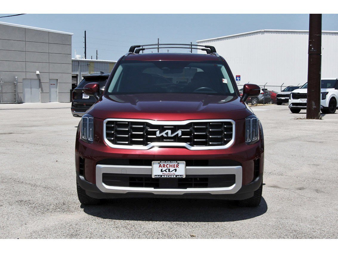 Certified 2023 Kia Telluride S w/ S Sunroof Package AWD/4WD image 8