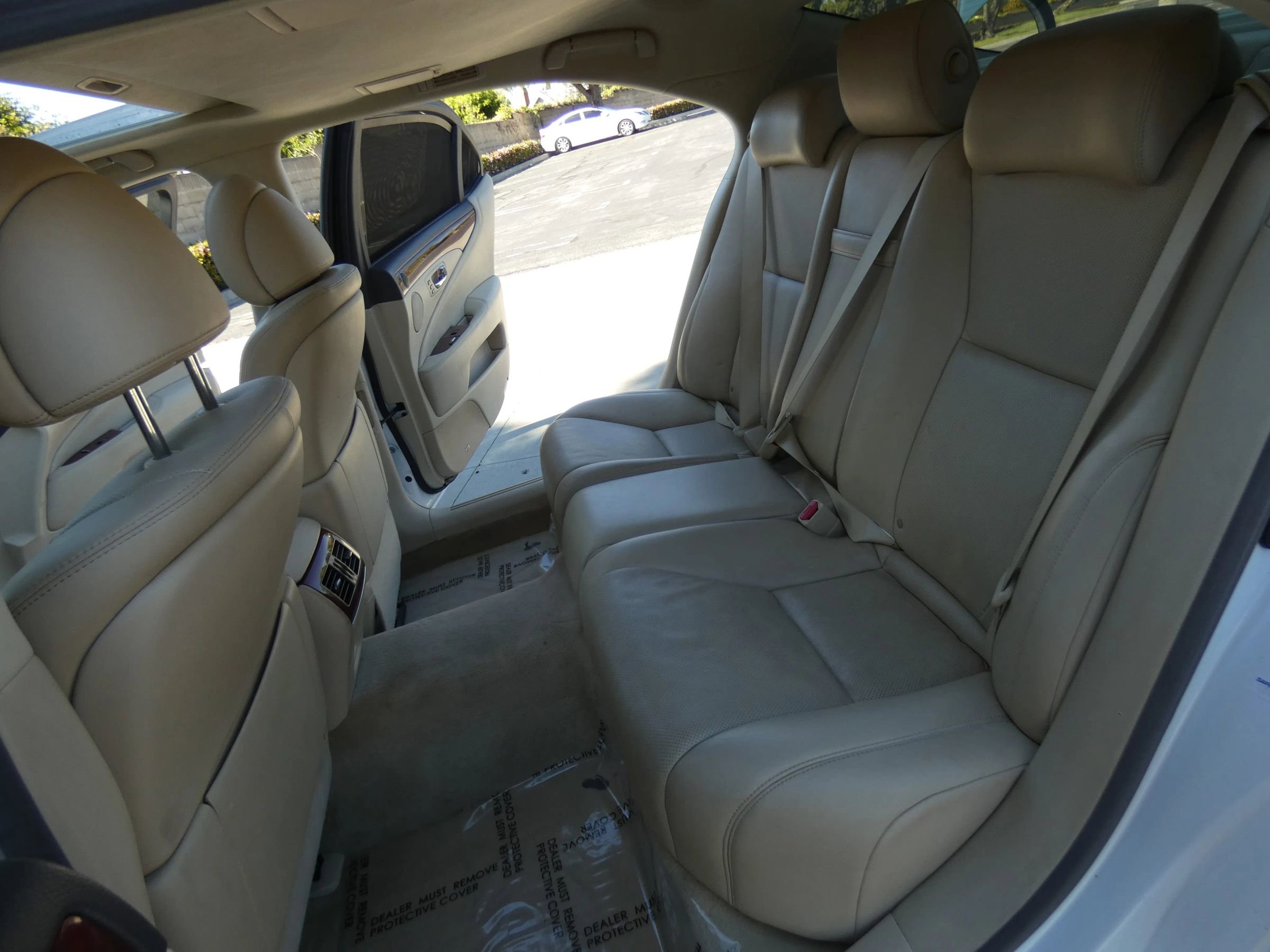 Used 2010 Lexus LS 460 L image 38