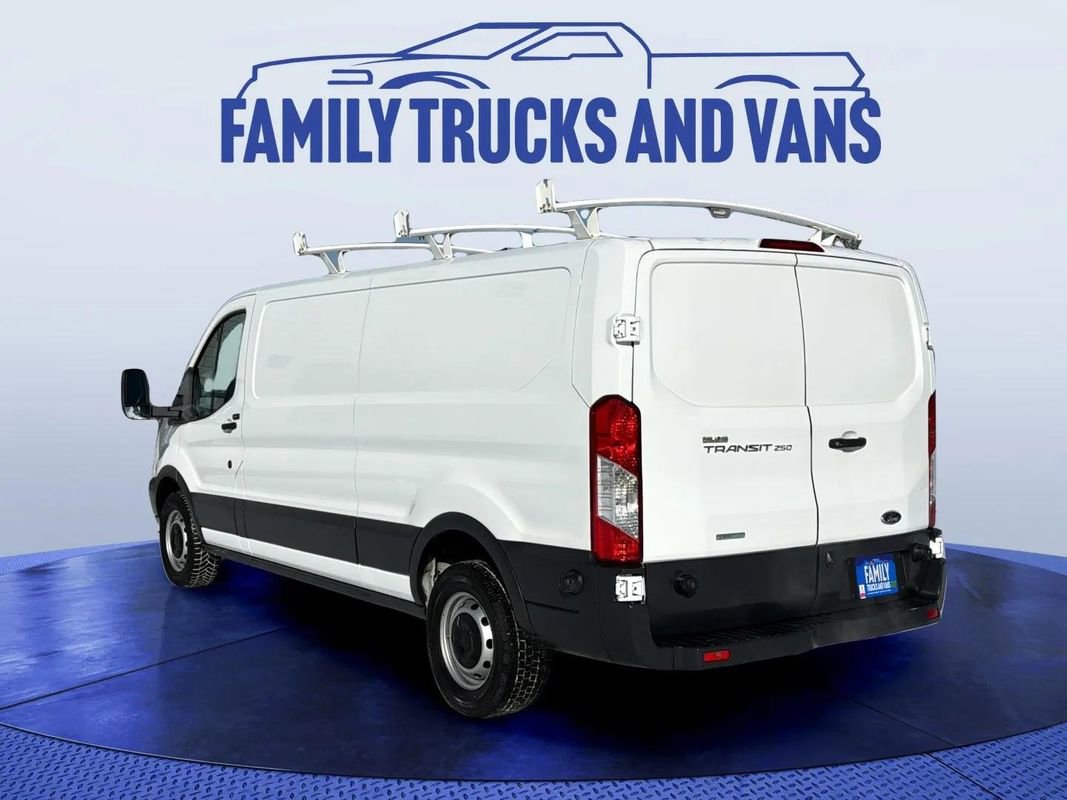 Used 2018 Ford Transit 250 250 w/ Interior Upgrade Package image 3