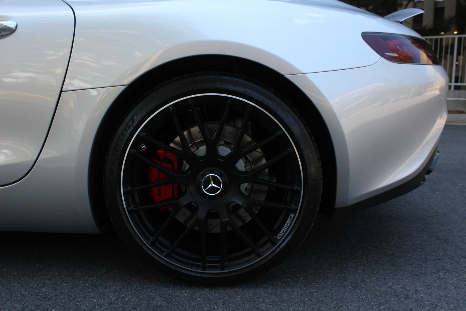 Used 2016 Mercedes-Benz AMG GT S image 15
