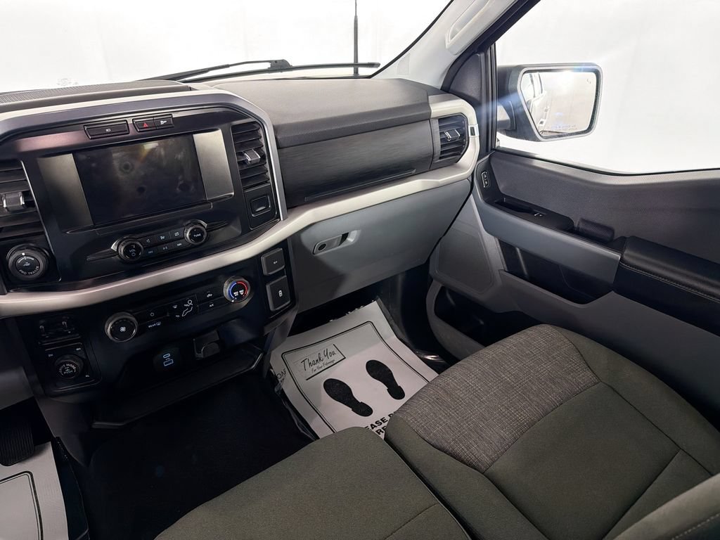 Used 2023 Ford F150 4x4 SuperCrew XLT w/ XTR Package image 23