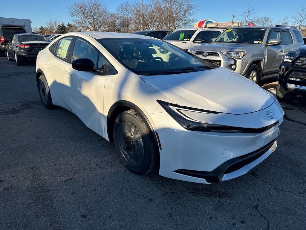 New 2026 Toyota Prius Plug-In Hybrid image 8