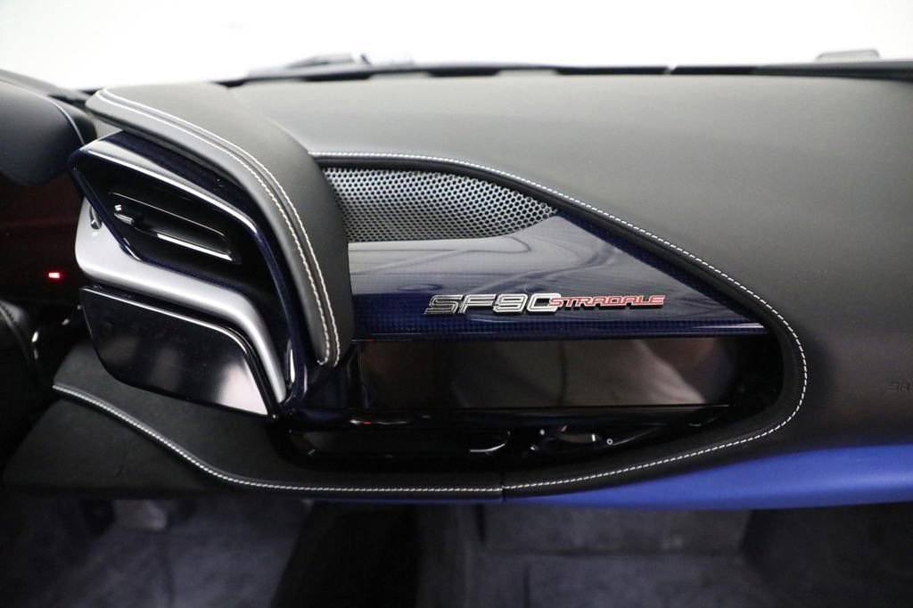 Used 2023 Ferrari SF90 Stradale image 10