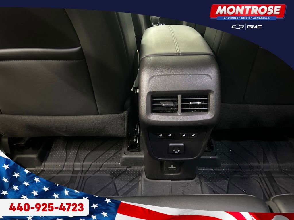 Used 2024 Chevrolet Equinox Premier image 23