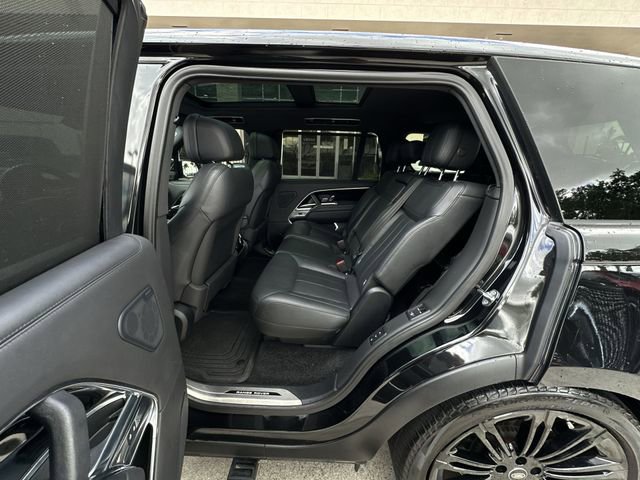 Used 2024 Land Rover Range Rover Long Wheelbase SE AWD/4WD image 28
