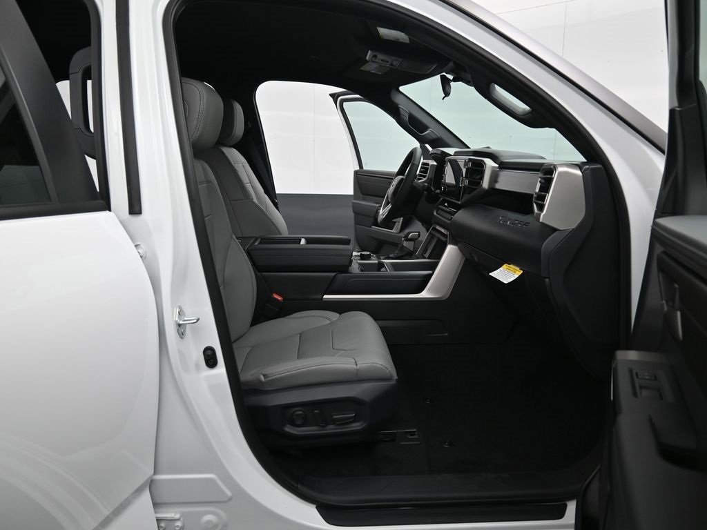 New 2026 Toyota Tundra SR5 image 13