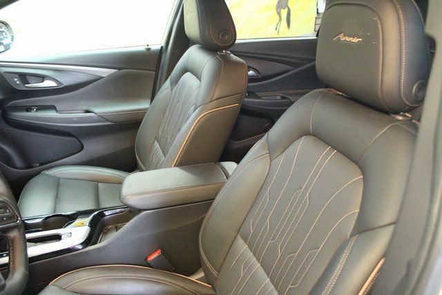 Used 2025 Buick Envista Avenir FWD image 19