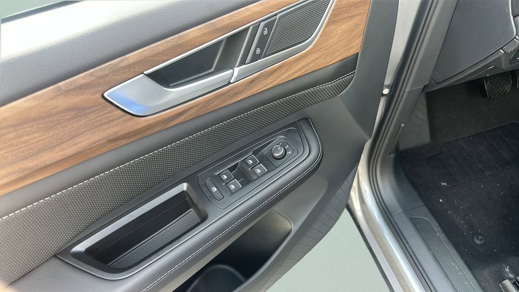 New 2026 Volkswagen Atlas SE image 23