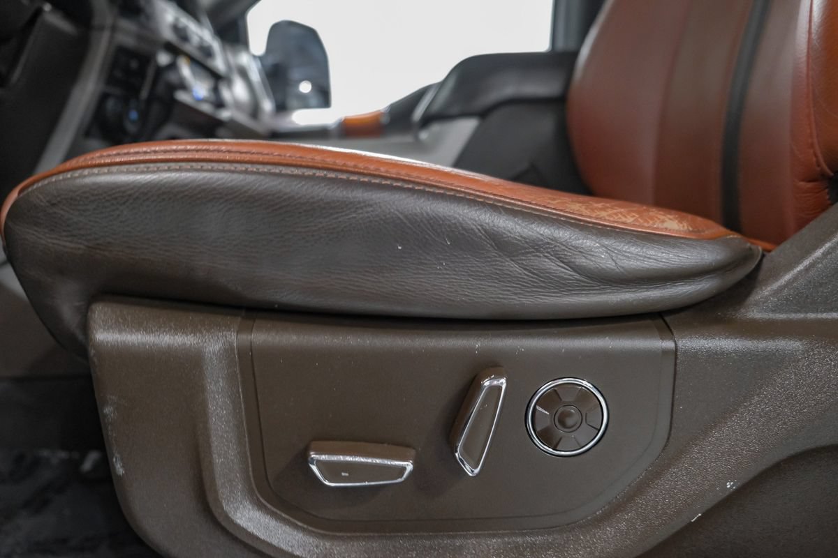 Used 2022 Ford F250 King Ranch w/ King Ranch Ultimate Package AWD/4WD image 32