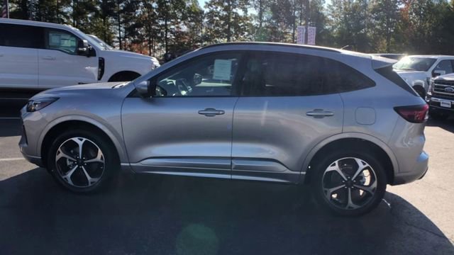 Used 2023 Ford Escape ST-Line Elite image 6
