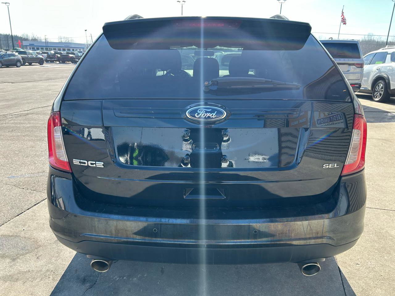 Used 2011 Ford Edge SEL image 6