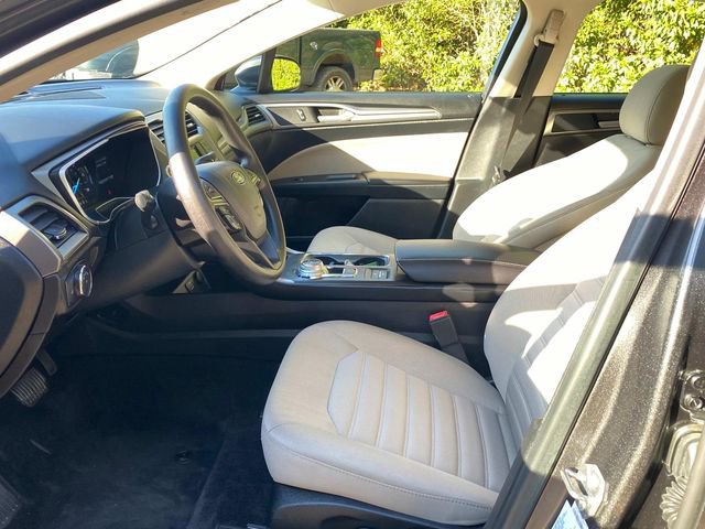 Used 2018 Ford Fusion S FWD image 11