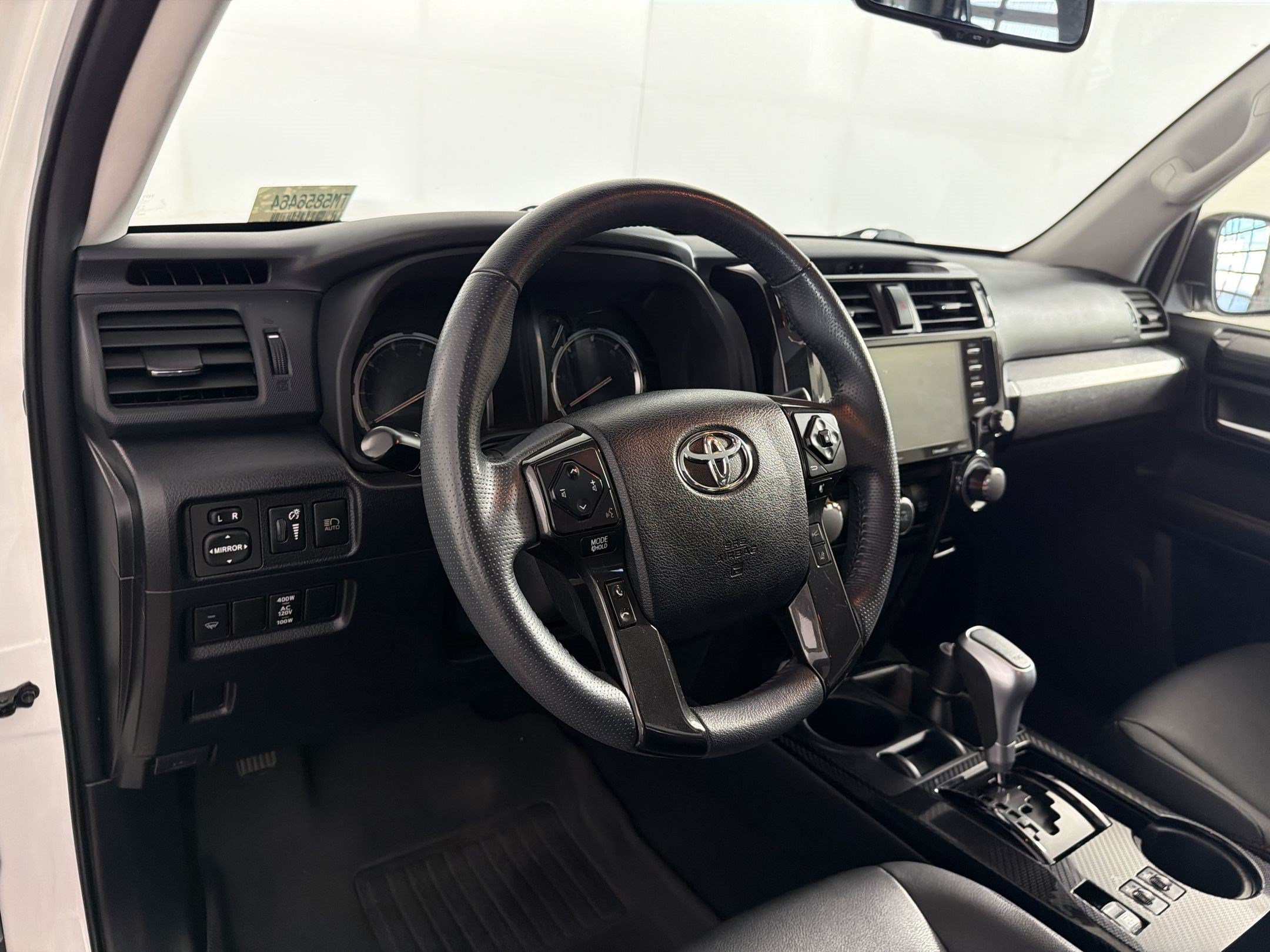 Used 2021 Toyota 4Runner TRD Off-Road Premium w/ Moonroof Package AWD/4WD image 4