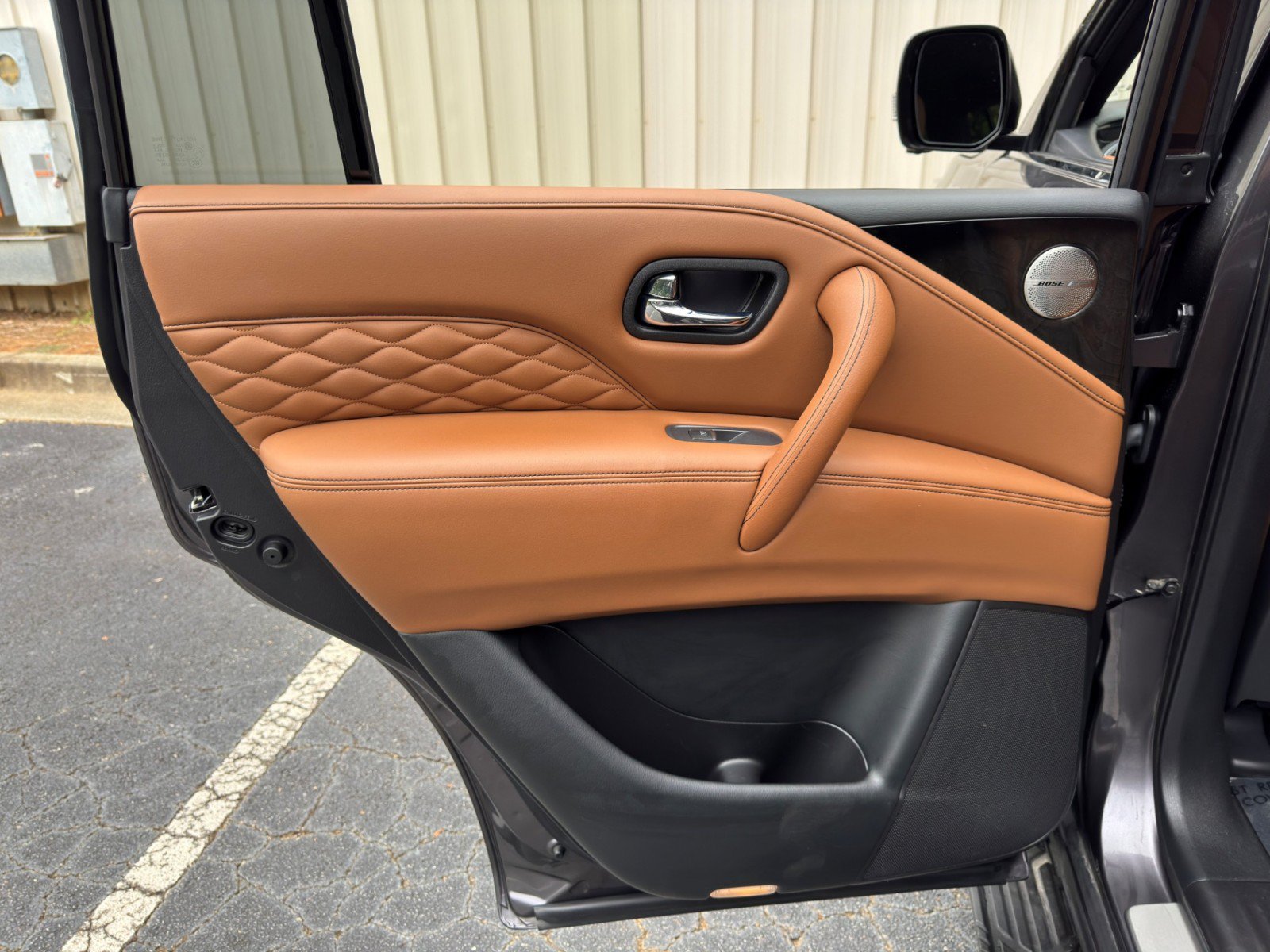 Used 2022 INFINITI QX80 Sensory w/ All-Season Package AWD/4WD image 44