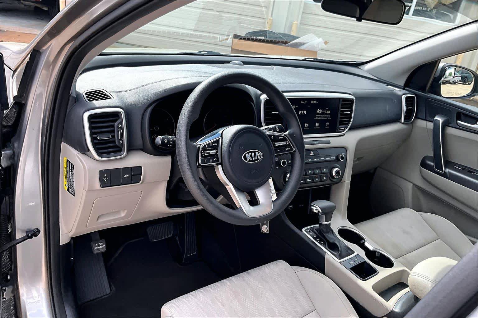 Certified 2022 Kia Sportage LX FWD image 16